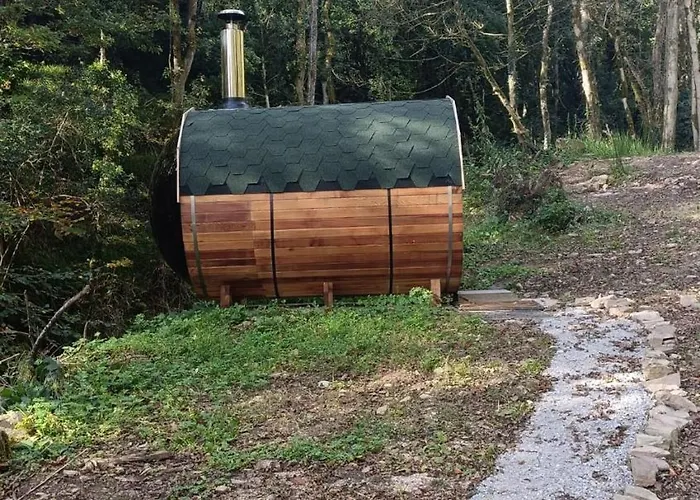 Stream-side And Sauna Ballyduff (Waterford)